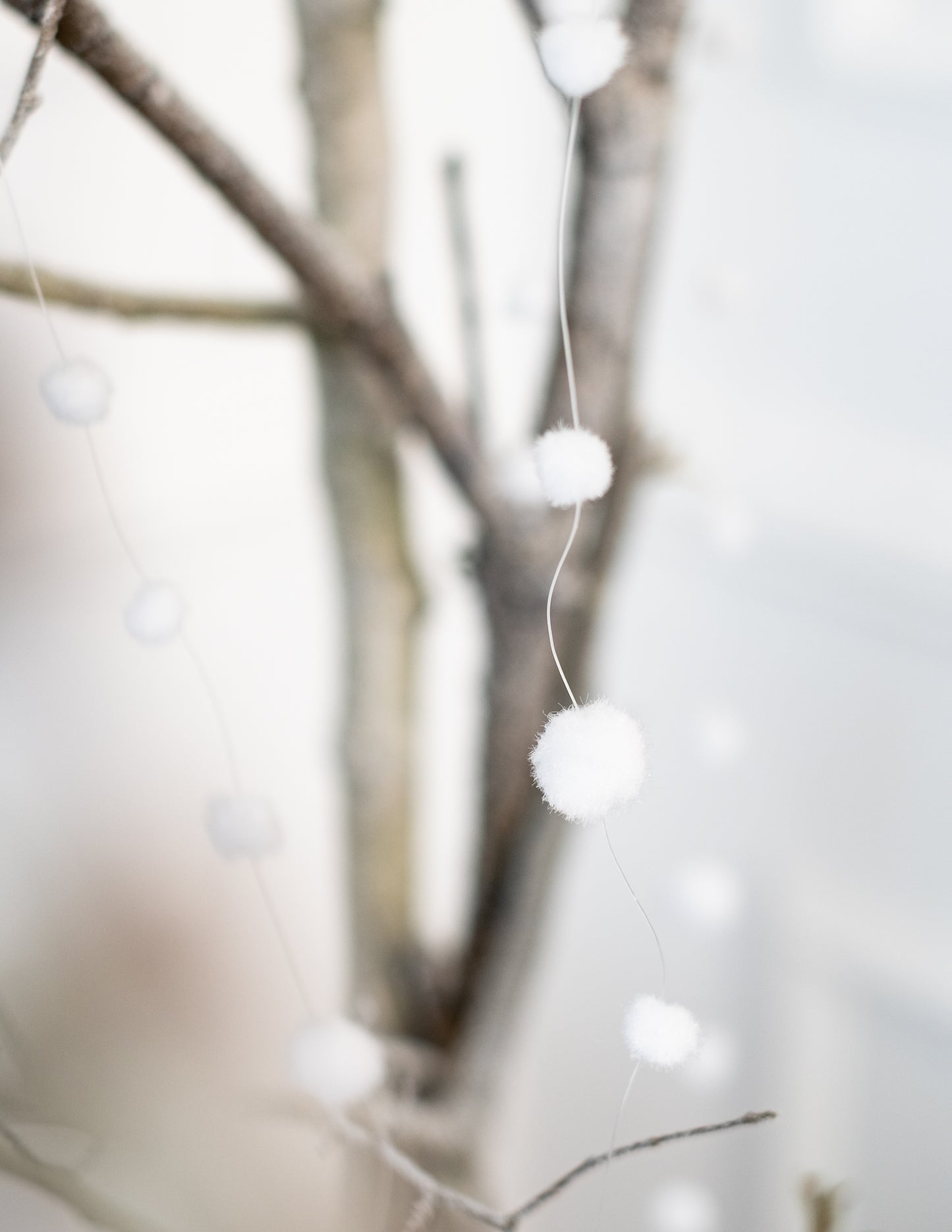 Garland Snow Balls 135 cm